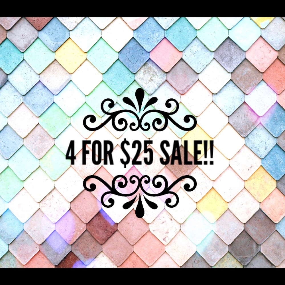 ✨4 FOR $25 SALE✨Bundle any 4 items $15 or less - Picture 3 of 5